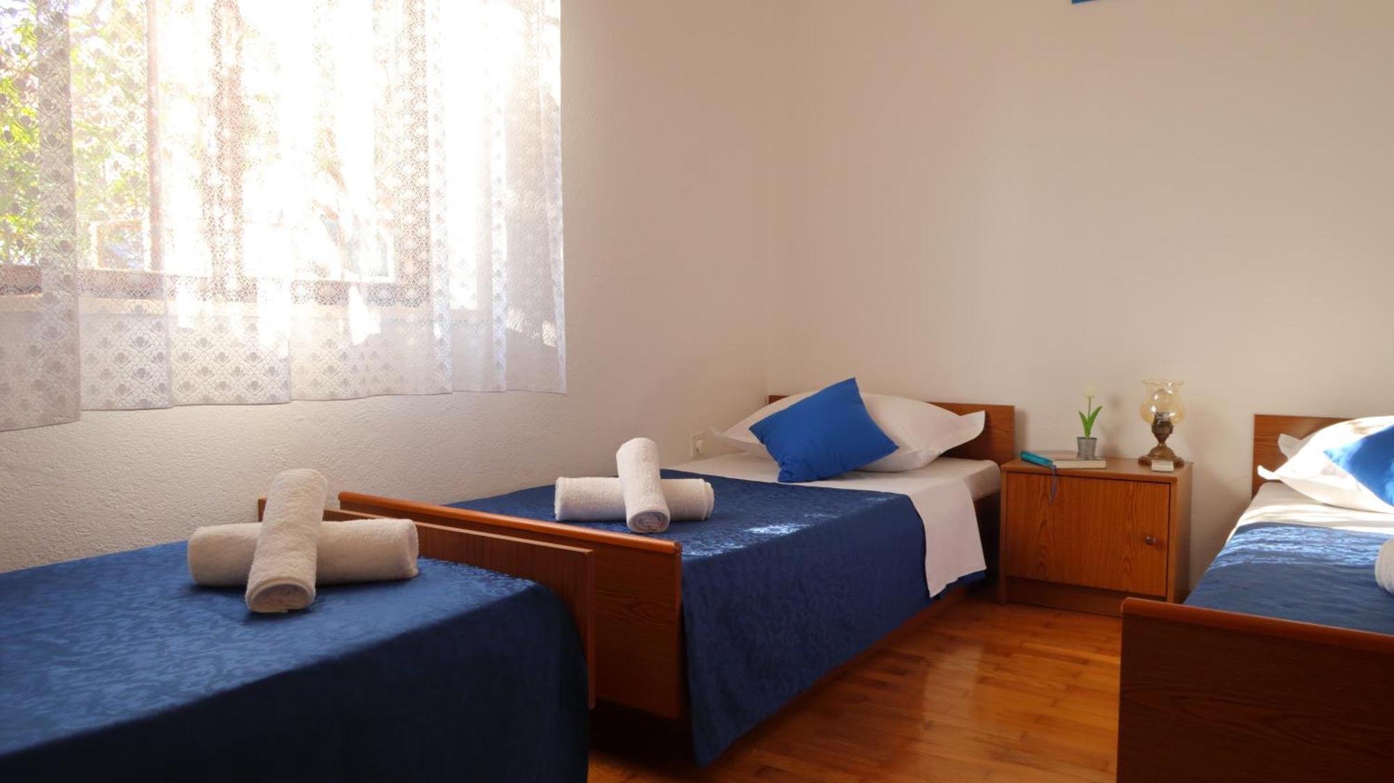 Apartments Ivanka Trogir Exterior photo